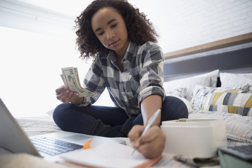 Teaching Kids the Value of Money Early